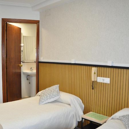 Hostal Ramon Y Cajal Valladolid Kültér fotó