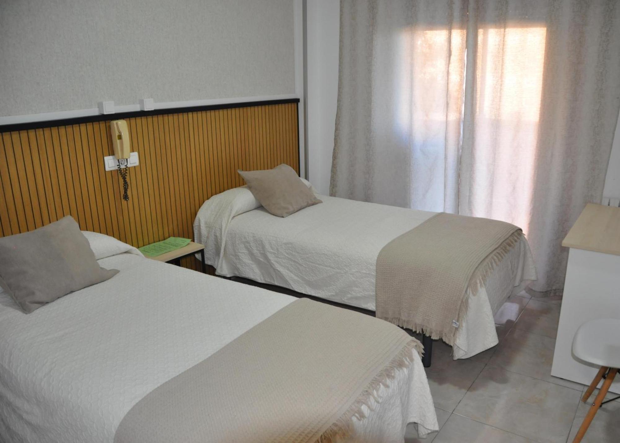 Hostal Ramon Y Cajal Valladolid Kültér fotó