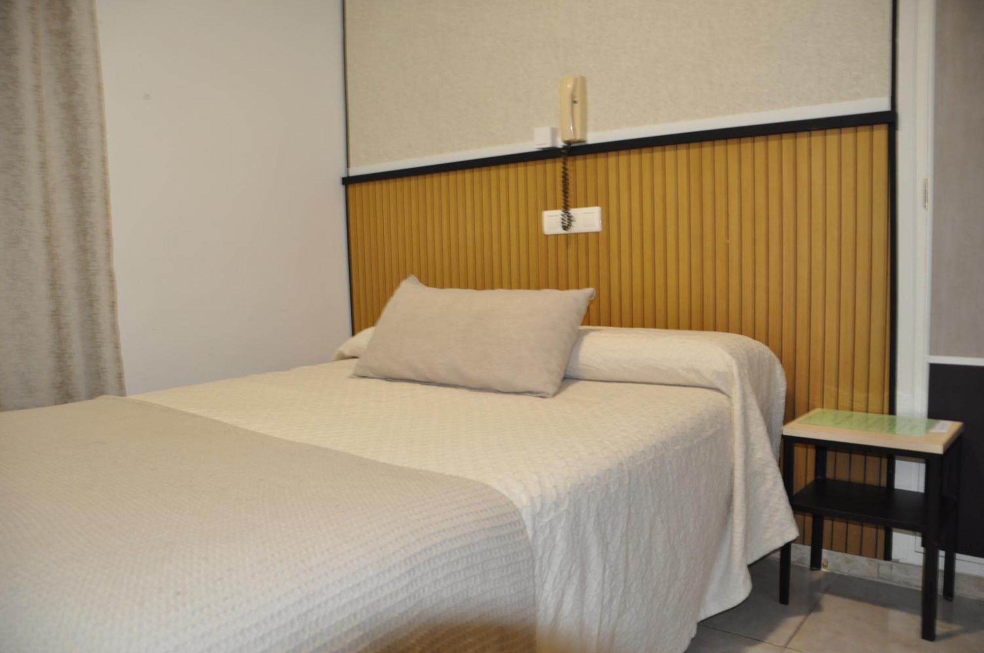 Hostal Ramon Y Cajal Valladolid Kültér fotó