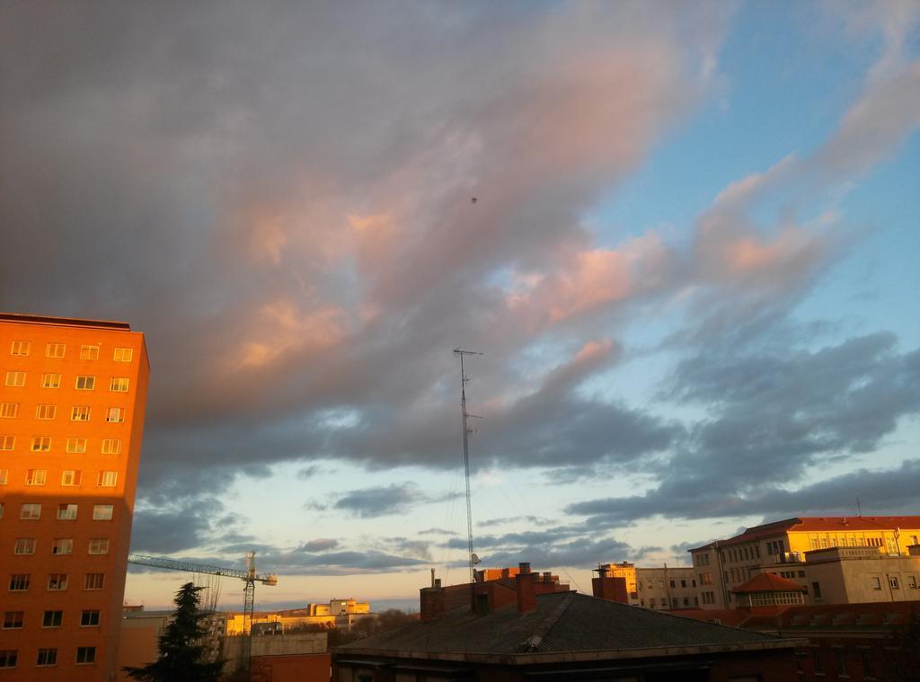 Hostal Ramon Y Cajal Valladolid Kültér fotó